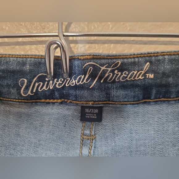 St. John's Bay/Universal Thread - Women's Straight Jeans Bundle - Picture 5 of 5